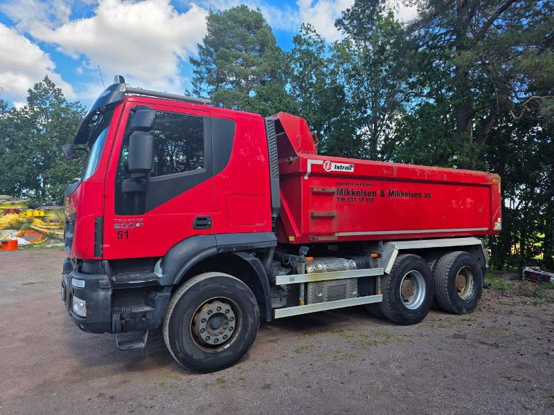 2015 Iveco AT 260T tippbil - 500 hk dieselmotor - Nyttelast 13600 kg - Camion benne: photos 2 2015 Iveco AT 260T tippbil - 500 hk dieselmotor - Nyttelast 13600 kg - Camion benne: photos 2