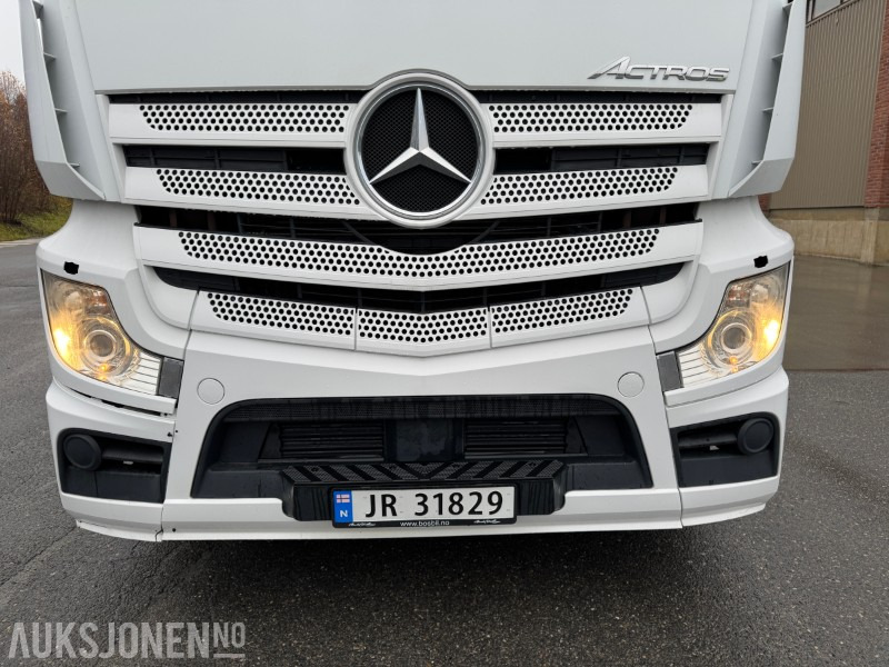 2015 Mercedes-Benz Actros container chassis LAV KM - Camion porte-conteneur/ Caisse mobile: photos 4 2015 Mercedes-Benz Actros container chassis LAV KM - Camion porte-conteneur/ Caisse mobile: photos 4