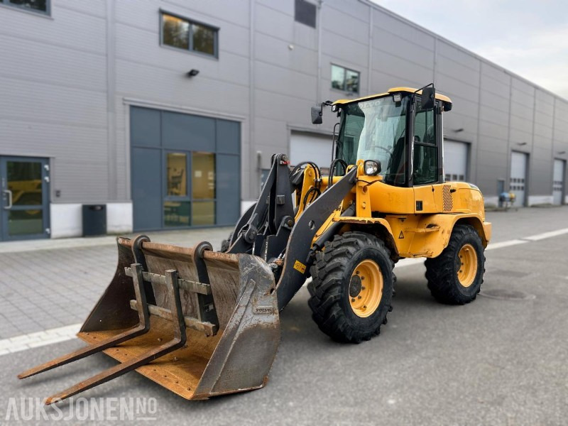 2015 VOLVO L35GT HJULLASTER / KOMPAKTLASTER 6555 TIMER - Chargeuse sur pneus: photos 1 2015 VOLVO L35GT HJULLASTER / KOMPAKTLASTER 6555 TIMER - Chargeuse sur pneus: photos 1
