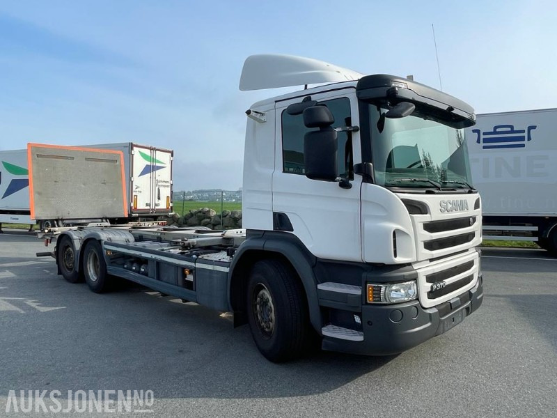 2016 Scania P370 LB6x2 lastebil med lift/løftebord - 3-akslet - Kamera - 208601 km. - Camion porte-conteneur/ Caisse mobile: photos 5 2016 Scania P370 LB6x2 lastebil med lift/løftebord - 3-akslet - Kamera - 208601 km. - Camion porte-conteneur/ Caisse mobile: photos 5