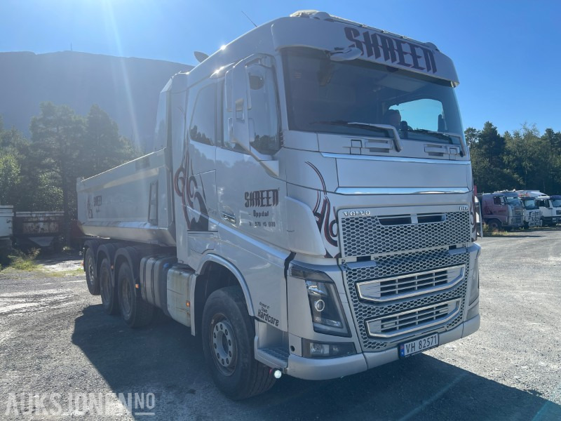 2016 Volvo FH16 FH750 8x4 tippbil - Camion benne: photos 2 2016 Volvo FH16 FH750 8x4 tippbil - Camion benne: photos 2