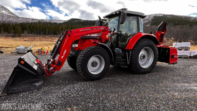 2017 Massey Ferguson 6714 S Dyna VT * Eu Godkjent * 2503 Timer * - Tracteur agricole: photos 1 2017 Massey Ferguson 6714 S Dyna VT * Eu Godkjent * 2503 Timer * - Tracteur agricole: photos 1