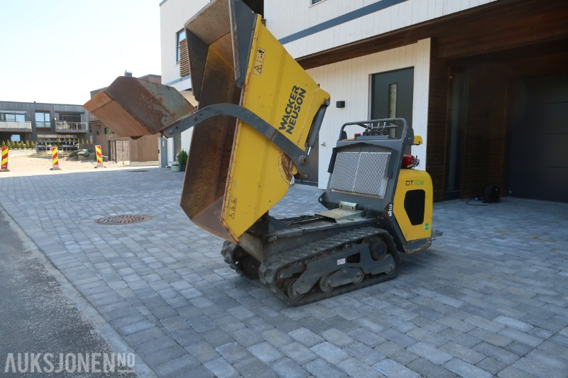2017 Wacker Neuson DT10E - Elektrisk beltedumper med selvlaster - Nyttelast 1000 kg. - Timetall: 58 - Tombereau: photos 1 2017 Wacker Neuson DT10E - Elektrisk beltedumper med selvlaster - Nyttelast 1000 kg. - Timetall: 58 - Tombereau: photos 1
