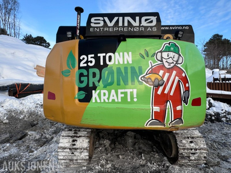 2018 Cat 323FL Z-Line - Elektrisk gravemaskin med R8 Rototilt - Sentralsmøring - 3 skuffer - Makin 3D GPS Maskinstyring - Pelle: photos 3 2018 Cat 323FL Z-Line - Elektrisk gravemaskin med R8 Rototilt - Sentralsmøring - 3 skuffer - Makin 3D GPS Maskinstyring - Pelle: photos 3