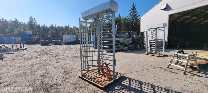 2018 Halsang personrondell med Infobric kortleser - Matériel de chantier: photos 1 2018 Halsang personrondell med Infobric kortleser - Matériel de chantier: photos 1