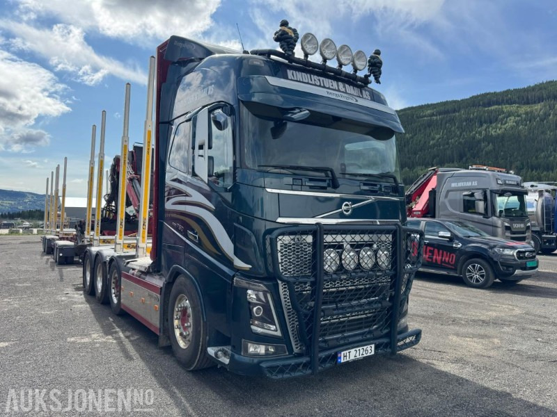 2018 Volvo FH16 8X4 komplett tømmerbil med kran og henger. - Camion grumier, Camion grue: photos 3 2018 Volvo FH16 8X4 komplett tømmerbil med kran og henger. - Camion grumier, Camion grue: photos 3