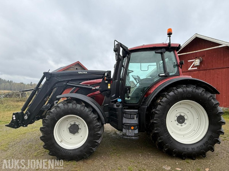 2020 Valtra N174 Direct Twin track med full RTK GPS - Tracteur agricole: photos 2 2020 Valtra N174 Direct Twin track med full RTK GPS - Tracteur agricole: photos 2