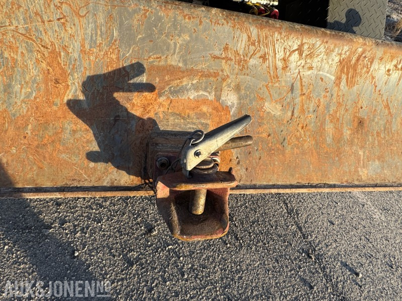 Pelle 2020 Volvo EW60E HJULGRAVER MED TOLTROTATOR OG 2 SKUFFER: photos 11