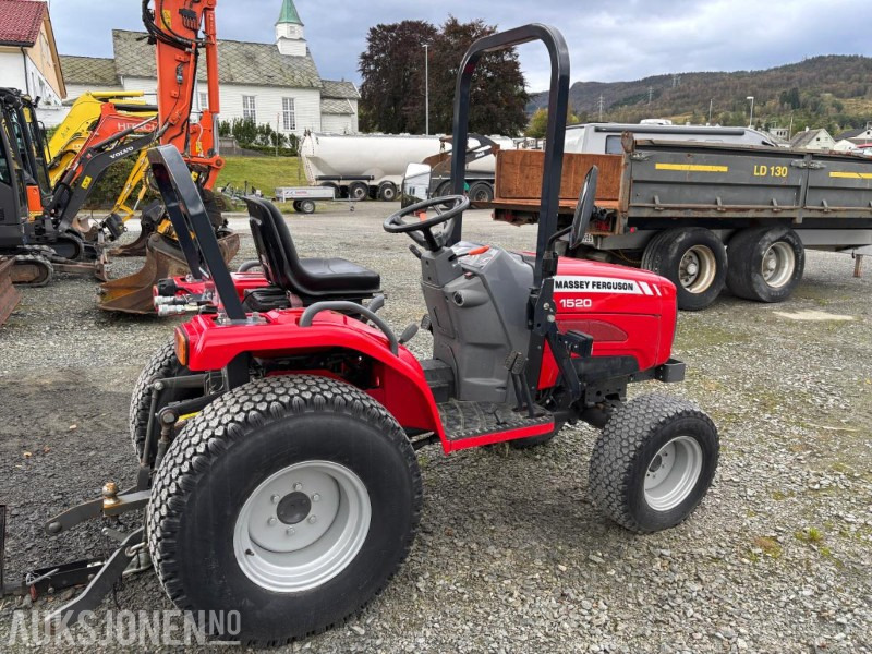 2021 Massey Ferguson 1520 Kompaktraktor 4WD. Beitepusser og Tilhenger - Tracteur agricole: photos 5 2021 Massey Ferguson 1520 Kompaktraktor 4WD. Beitepusser og Tilhenger - Tracteur agricole: photos 5