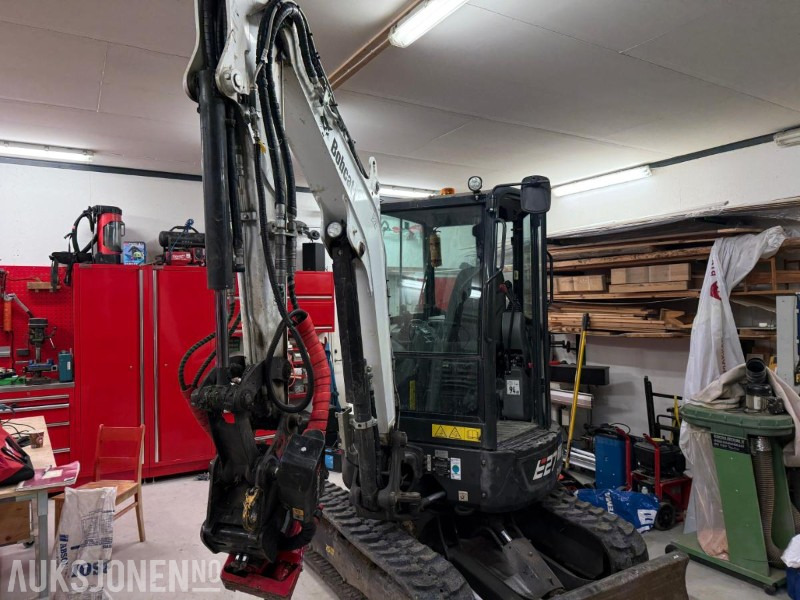 2022 Bobcat E27 m/Rototilt tiltrotator, lite timer - Mini pelle: photos 3 2022 Bobcat E27 m/Rototilt tiltrotator, lite timer - Mini pelle: photos 3