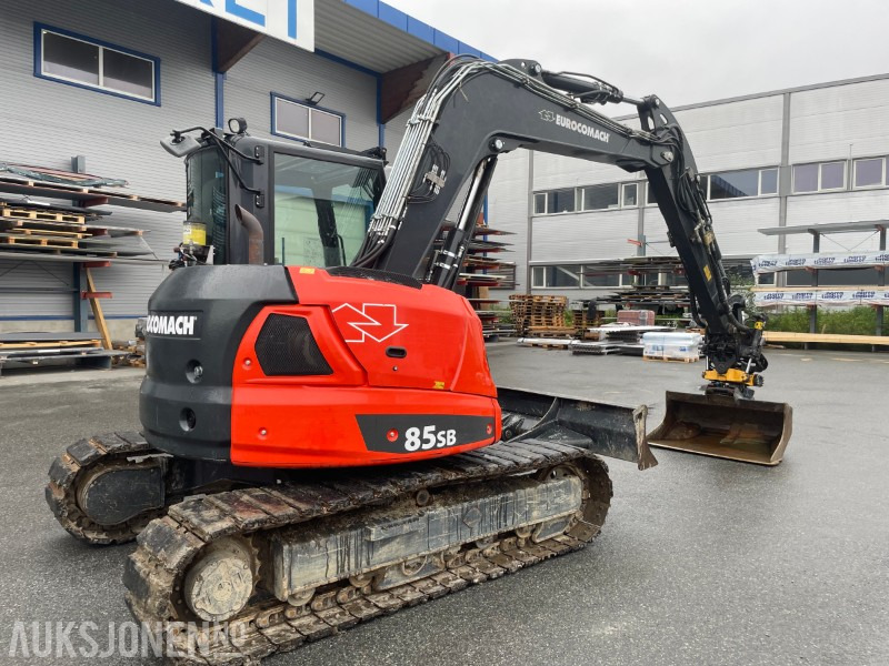 2022 Eurocomach 85SB. Engcon tilt, sentralsmøring, to skuffer, - Pelle: photos 3 2022 Eurocomach 85SB. Engcon tilt, sentralsmøring, to skuffer, - Pelle: photos 3