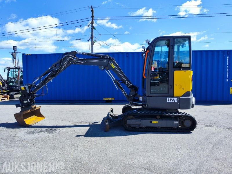 2022 Volvo EC27D – Meget godt utstyrt minigraver med lavt timeantall - Mini pelle: photos 1 2022 Volvo EC27D – Meget godt utstyrt minigraver med lavt timeantall - Mini pelle: photos 1