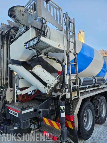 2023 Scania R-serie båndbil / 8x2 tridem / 61295 km - Camion malaxeur: photos 4 2023 Scania R-serie båndbil / 8x2 tridem / 61295 km - Camion malaxeur: photos 4