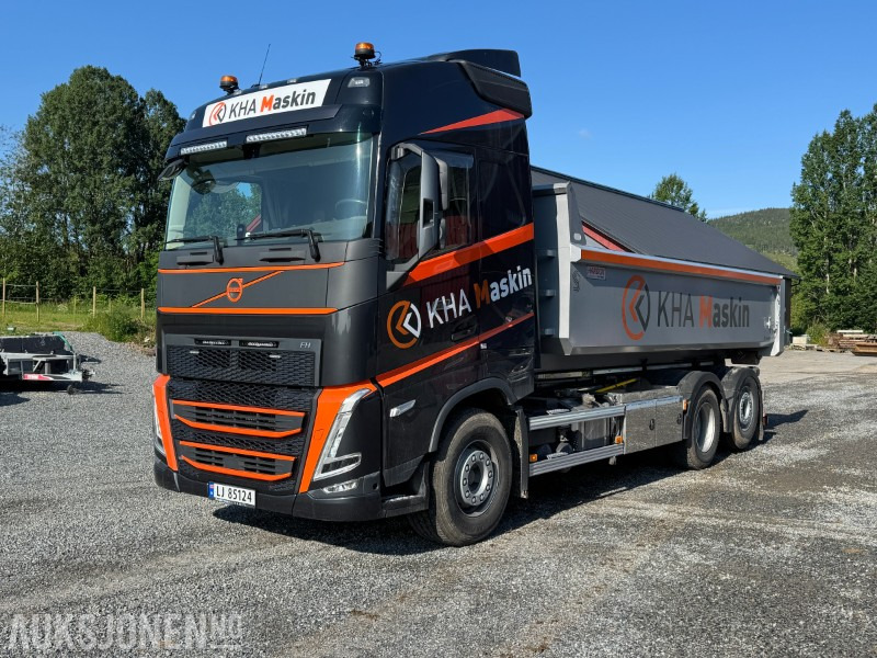 Camion ampliroll 2023 Volvo FH - Krokbil med Dumperkasse og Maskinflak: photos 1