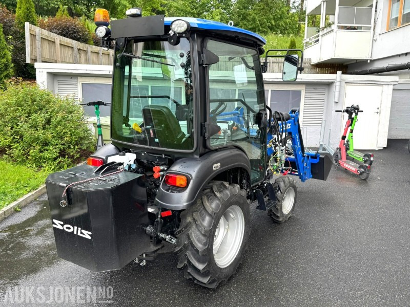 2024 Solis 26 HST minitraktor | kun 15 timer | 4WD | frontlaster m/ skuffe | varmeapparat - Tracteur agricole: photos 5 2024 Solis 26 HST minitraktor | kun 15 timer | 4WD | frontlaster m/ skuffe | varmeapparat - Tracteur agricole: photos 5