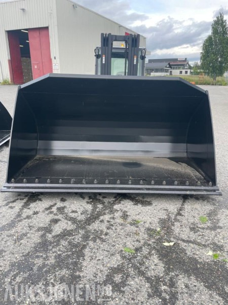 2025 BK 3600 hjullasterskuffe med BM feste - Chargeuse sur pneus: photos 3 2025 BK 3600 hjullasterskuffe med BM feste - Chargeuse sur pneus: photos 3