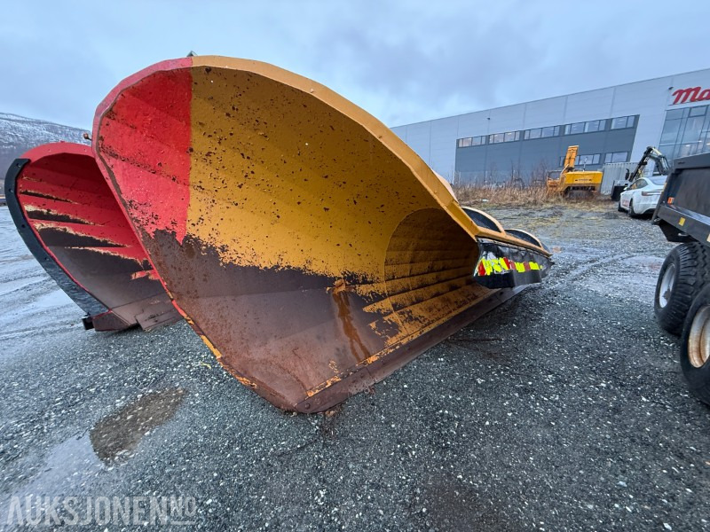 1990 Tellefsdal 3600U Diagonalplog - Accessoire pour Engins de chantier: photos 4 1990 Tellefsdal 3600U Diagonalplog - Accessoire pour Engins de chantier: photos 4