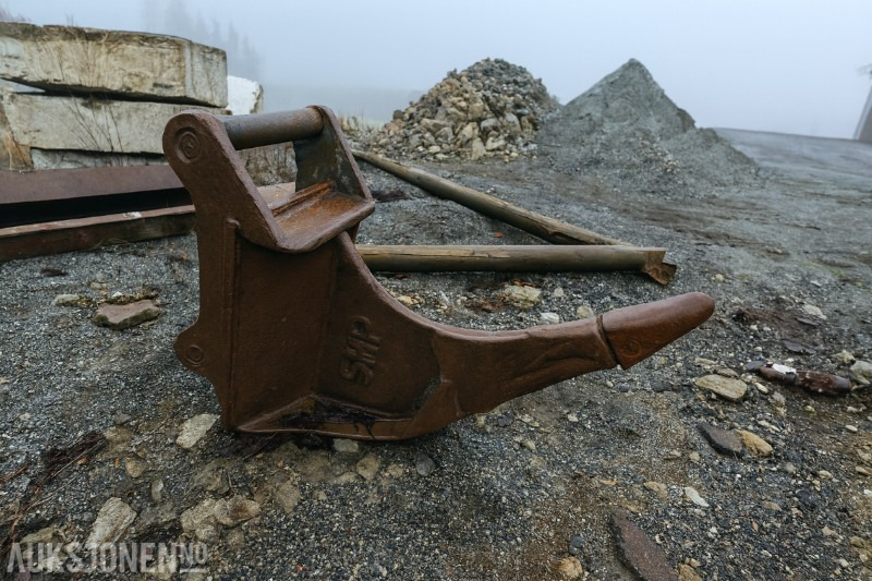 2012 SMP rippertann – S70 feste - Accessoire pour Engins de chantier: photos 2 2012 SMP rippertann – S70 feste - Accessoire pour Engins de chantier: photos 2