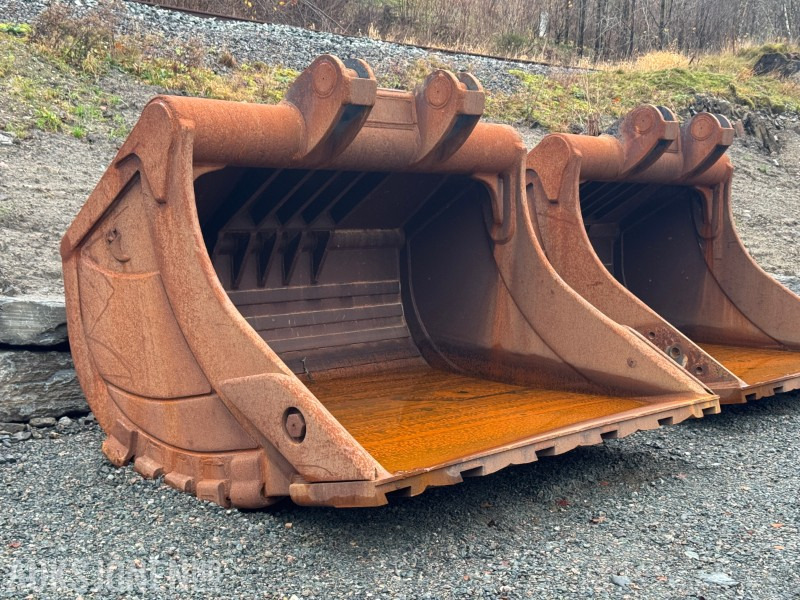 2023 Klepp Mek 7000L & 8000L graveskuffer med KM5 hurtigkoblingsfeste - Accessoire pour Engins de chantier: photos 3 2023 Klepp Mek 7000L & 8000L graveskuffer med KM5 hurtigkoblingsfeste - Accessoire pour Engins de chantier: photos 3