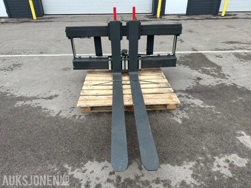 UBRUKT GA Hydrauliske Pallegafler Manitou 5t, 1500 x 1600 - Accessoire pour Engins de chantier: photos 1 UBRUKT GA Hydrauliske Pallegafler Manitou 5t, 1500 x 1600 - Accessoire pour Engins de chantier: photos 1