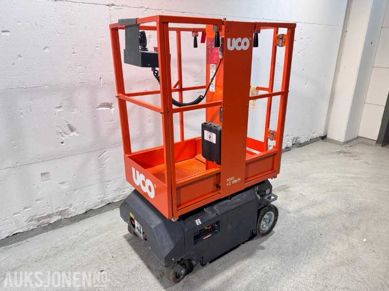 Bravisol LUI MINI HD Batteridreven mastelift – 4,9 m, smal - Nacelle: photos 3 Bravisol LUI MINI HD Batteridreven mastelift – 4,9 m, smal - Nacelle: photos 3