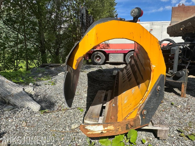 2015 Øveraasen Diagonalplog DHS-285 med paralellogram, hydraulisk løft og sving - Camion: photos 4 2015 Øveraasen Diagonalplog DHS-285 med paralellogram, hydraulisk løft og sving - Camion: photos 4