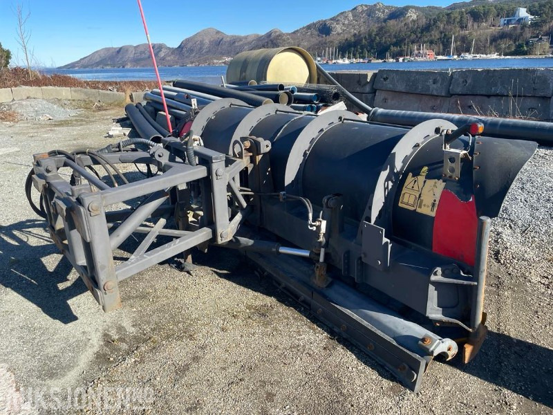 Arctic Machine 3700 Plog m/ Parallellogram. Slapseskjær. - Camion: photos 1 Arctic Machine 3700 Plog m/ Parallellogram. Slapseskjær. - Camion: photos 1