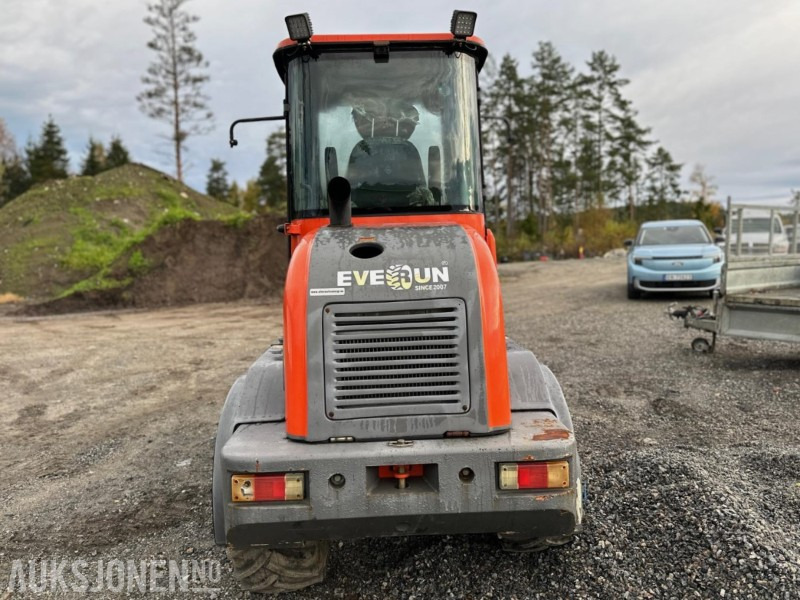 Everun ER08 Hjullaster – 4x4 – 2019-modell –Brøyteskjær – Pallegaffel – Kun 325 timer! - Chargeuse sur pneus: photos 5 Everun ER08 Hjullaster – 4x4 – 2019-modell –Brøyteskjær – Pallegaffel – Kun 325 timer! - Chargeuse sur pneus: photos 5
