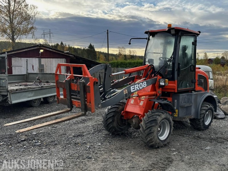 Everun ER08 Hjullaster – 4x4 – 2019-modell –Brøyteskjær – Pallegaffel – Kun 325 timer! - Chargeuse sur pneus: photos 1 Everun ER08 Hjullaster – 4x4 – 2019-modell –Brøyteskjær – Pallegaffel – Kun 325 timer! - Chargeuse sur pneus: photos 1