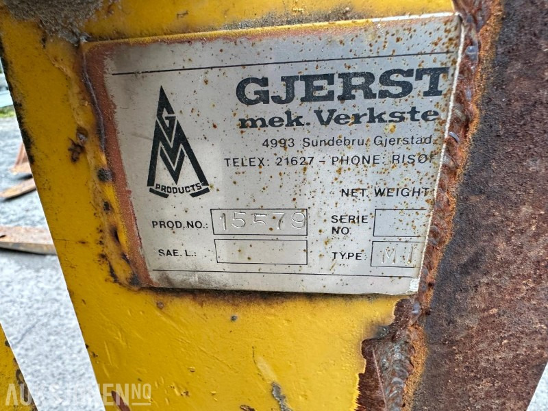 Gjerstad, Volvo Store BM Pallegaffel, Passer L-50 til L-120 - Matériel de chantier: photos 4 Gjerstad, Volvo Store BM Pallegaffel, Passer L-50 til L-120 - Matériel de chantier: photos 4