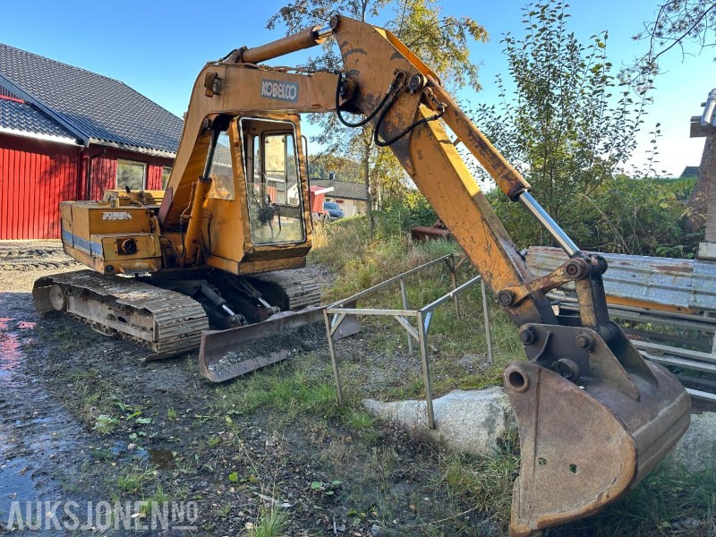 Kobelco k903B gravemaskin - Pelle: photos 1 Kobelco k903B gravemaskin - Pelle: photos 1