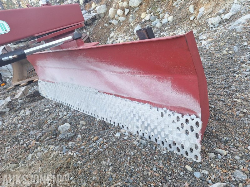 2000 Sami Traktor skrape 275cm bredde - Nytt slitestål - Hydraulisk sving - Machine agricole: photos 3 2000 Sami Traktor skrape 275cm bredde - Nytt slitestål - Hydraulisk sving - Machine agricole: photos 3
