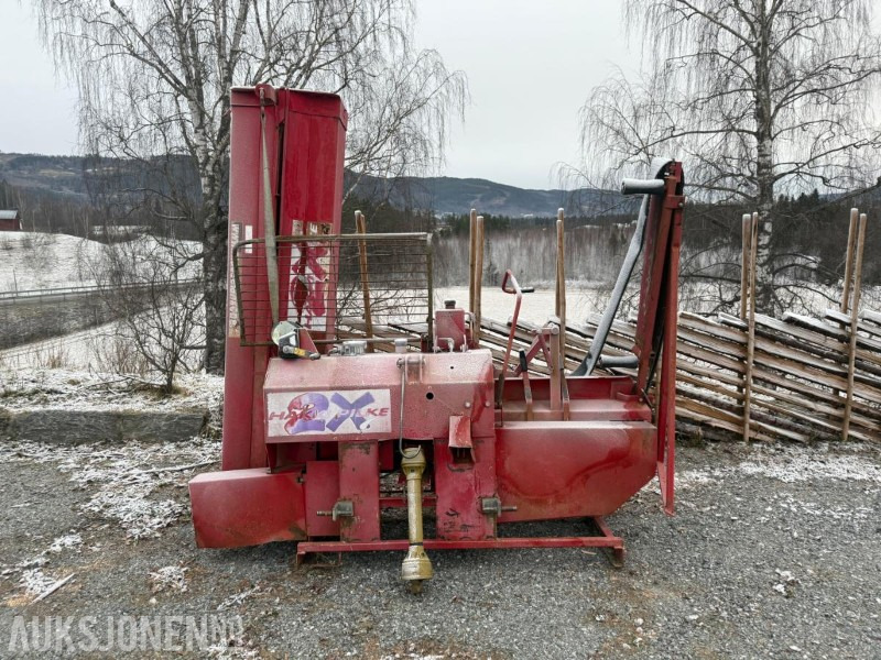 2002 Hakki pilke 2X m/dobbel kløyver - Machine agricole: photos 1 2002 Hakki pilke 2X m/dobbel kløyver - Machine agricole: photos 1