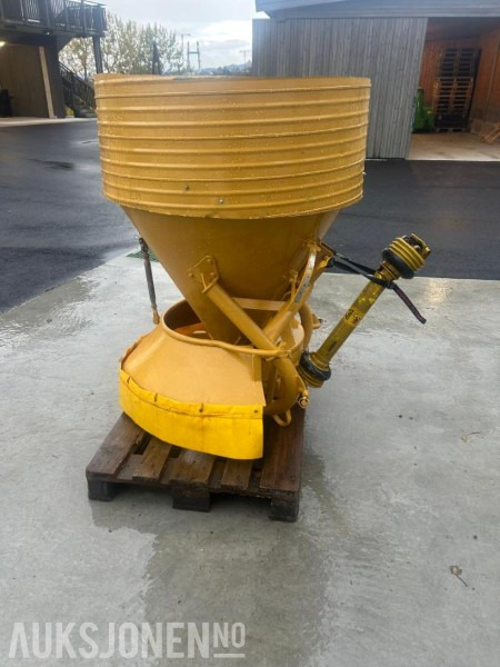 2003 Bogballe FS 220+ saltspreder/gjødselspreder - Machine agricole: photos 2 2003 Bogballe FS 220+ saltspreder/gjødselspreder - Machine agricole: photos 2