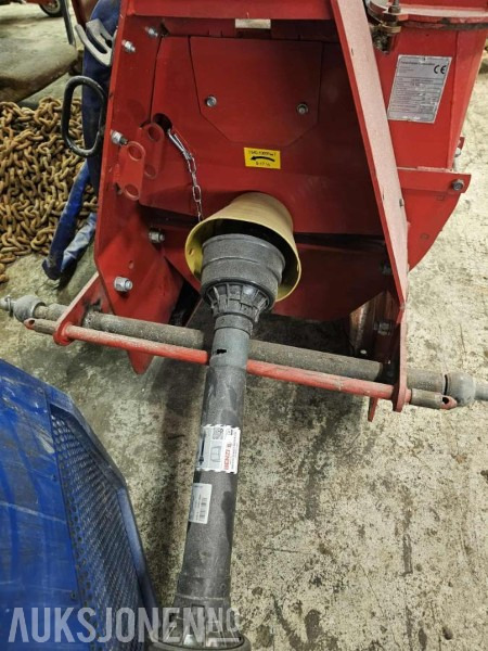 Machine agricole 2010 FARMI CH180 flisekutter.: photos 8 Machine agricole 2010 FARMI CH180 flisekutter.: photos 8