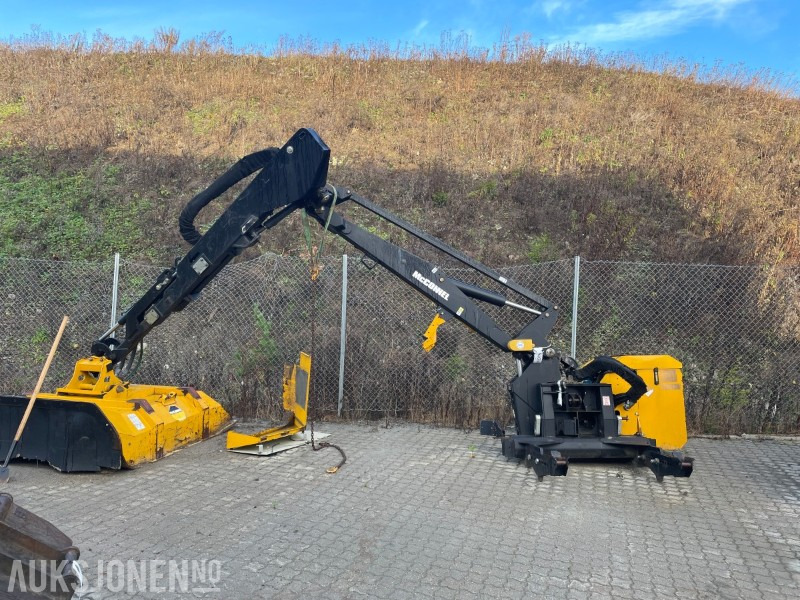 2012 McConnel PA 8085 Power Arm med RH1500 Kantklipper/Beitepusser - Machine agricole: photos 1 2012 McConnel PA 8085 Power Arm med RH1500 Kantklipper/Beitepusser - Machine agricole: photos 1