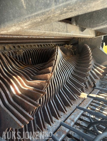 2015 Claas Rollant 455 Uni – 12 500 baller og 620-hjul - Machine agricole: photos 5 2015 Claas Rollant 455 Uni – 12 500 baller og 620-hjul - Machine agricole: photos 5