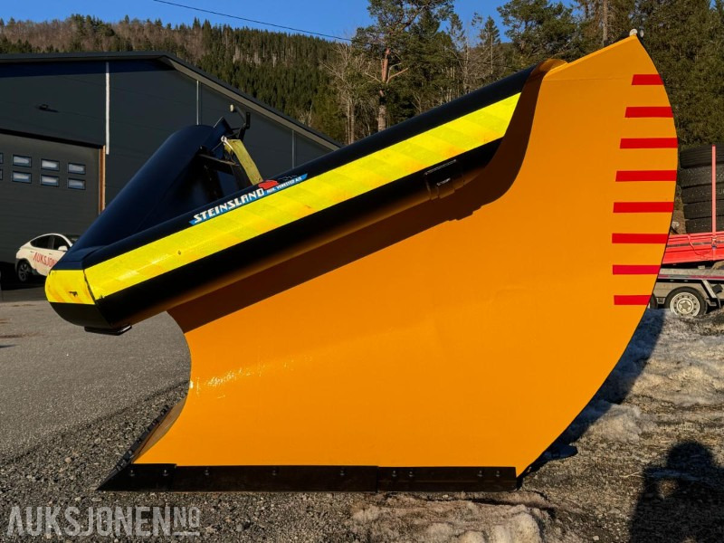 2015 Steinsland SP 2700 - Spissplog med paralellogram - Feste for brøyteplate - Nymalt - Machine agricole: photos 2 2015 Steinsland SP 2700 - Spissplog med paralellogram - Feste for brøyteplate - Nymalt - Machine agricole: photos 2