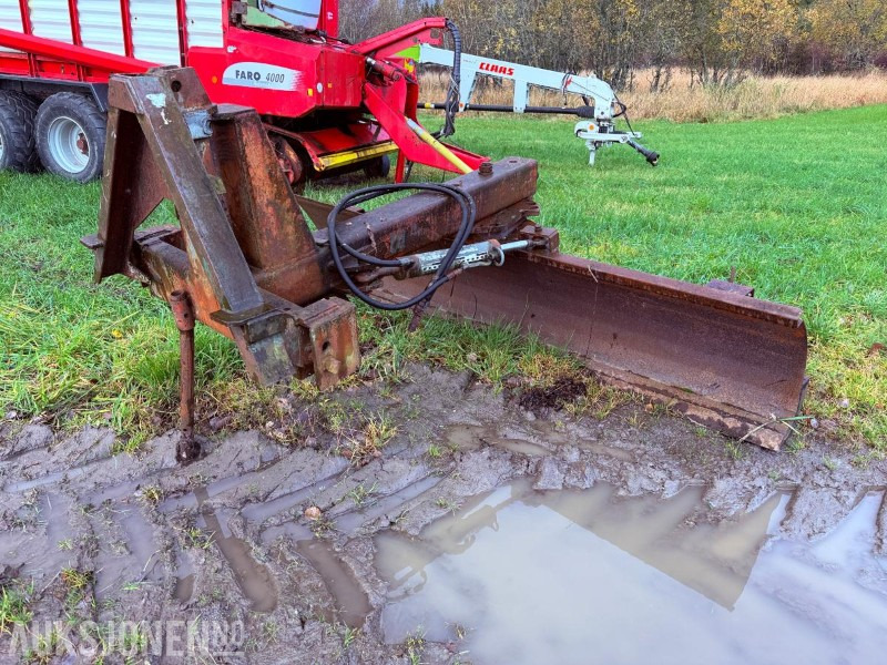 Machine agricole Duun-Smia A/S D.S.25 Bakskjær med trekant feste: photos 1