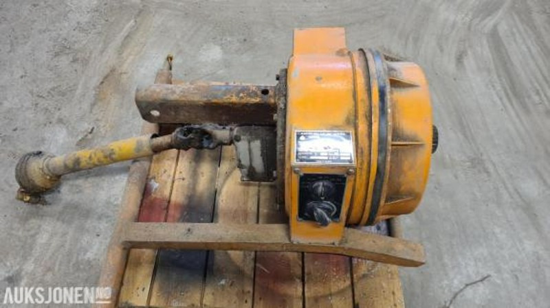 Hummel S170 Sveiseapparat for traktor PTO - Machine agricole: photos 1 Hummel S170 Sveiseapparat for traktor PTO - Machine agricole: photos 1