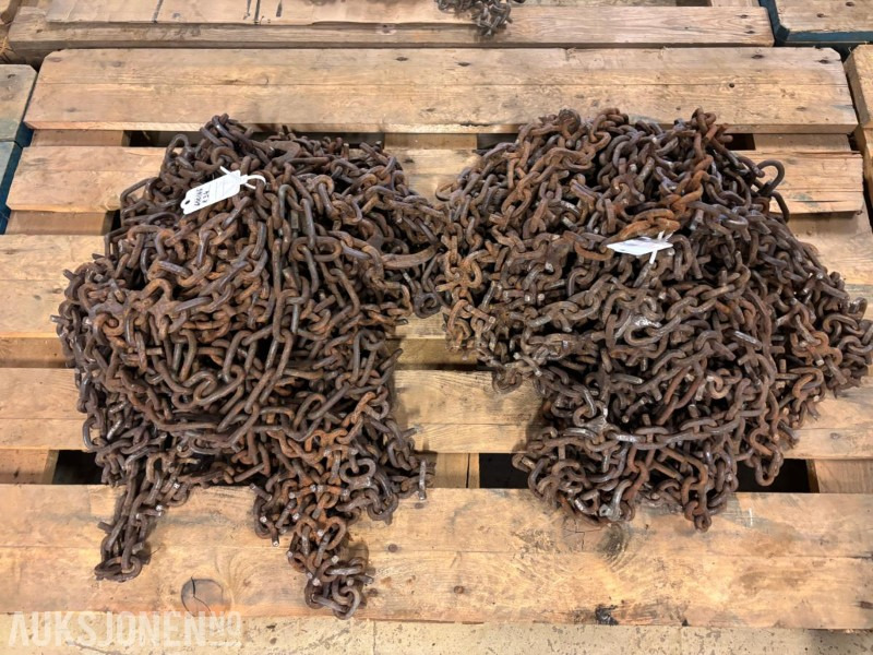 Kjettingsett 2stk 600/65-R34 - Machine agricole: photos 1 Kjettingsett 2stk 600/65-R34 - Machine agricole: photos 1