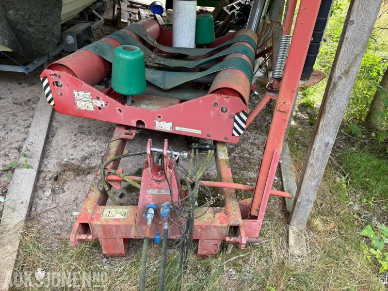 Kverneland UN 7554 Rundballepakker REP OBJEKT - Machine agricole: photos 4 Kverneland UN 7554 Rundballepakker REP OBJEKT - Machine agricole: photos 4