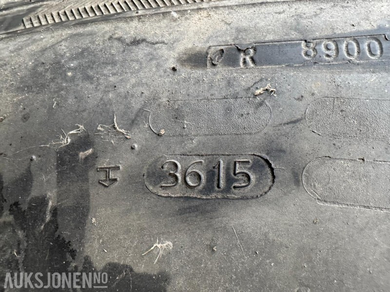 Nokian TRI 2 dekk – 3 stk (1 nytt + 2 brukte ca. 50 %) - Machine agricole: photos 4 Nokian TRI 2 dekk – 3 stk (1 nytt + 2 brukte ca. 50 %) - Machine agricole: photos 4