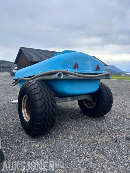 Reime 4000 vannvogn - Machine agricole: photos 5 Reime 4000 vannvogn - Machine agricole: photos 5