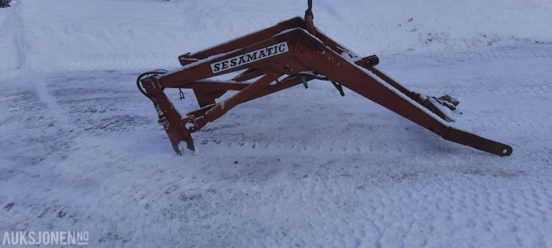 Machine agricole Sesamatic Frontlaster - stått på massey ferguson 1974: photos 1