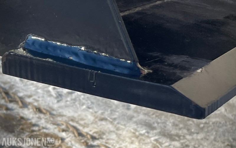 TRAKTORSKUFF 240 CM MED TRIMA/SMS FESTE - Machine agricole: photos 2 TRAKTORSKUFF 240 CM MED TRIMA/SMS FESTE - Machine agricole: photos 2