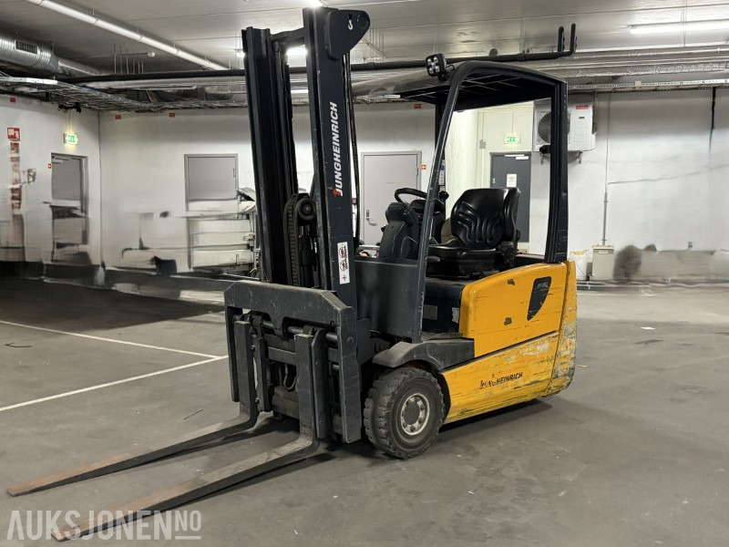 Jungheinrich efg 216k elektrisk truck, 48V, lader og gafler inkludert - Matériel de manutention: photos 1 Jungheinrich efg 216k elektrisk truck, 48V, lader og gafler inkludert - Matériel de manutention: photos 1