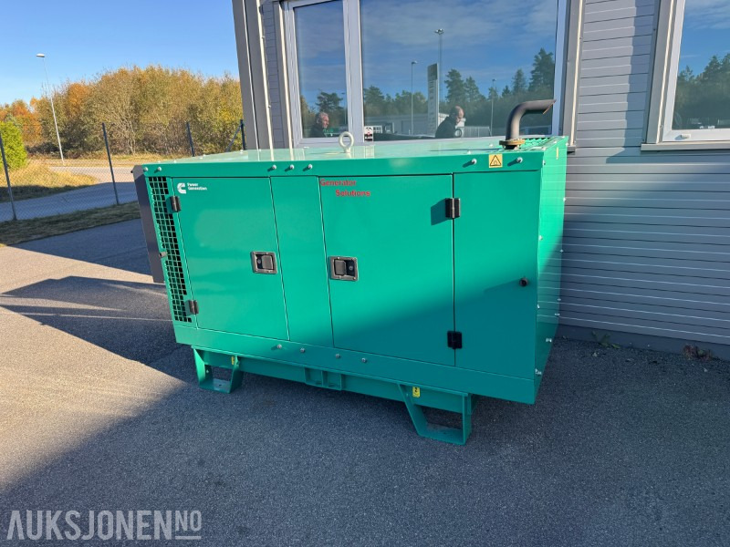 2022 Cummins C22D5 Aggregat - Generator - 22 KVA - 400 Volt - Matériel industriel: photos 1 2022 Cummins C22D5 Aggregat - Generator - 22 KVA - 400 Volt - Matériel industriel: photos 1