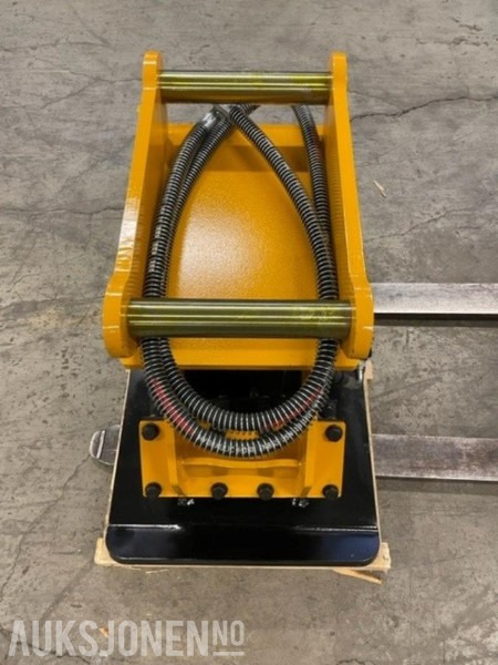 NY HENIMA VIBROPLATE TIL 4-9 TONNS GRAVEMASKIN S50 FESTE M/GARANTI - Compacteur: photos 4 NY HENIMA VIBROPLATE TIL 4-9 TONNS GRAVEMASKIN S50 FESTE M/GARANTI - Compacteur: photos 4