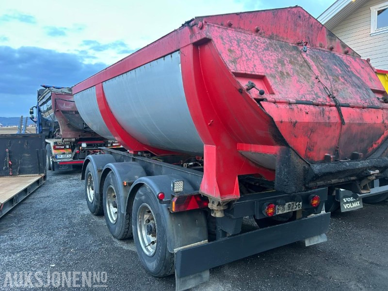 2007 H&W Asfalt henger - Remorque: photos 1 2007 H&W Asfalt henger - Remorque: photos 1